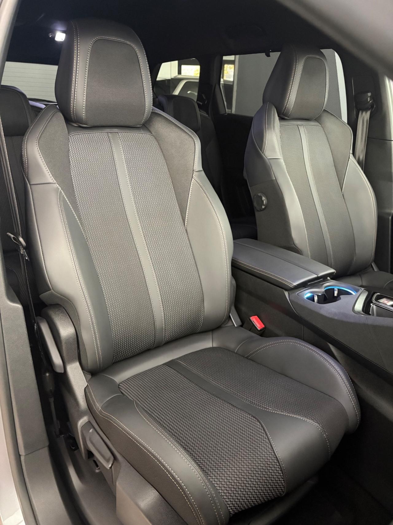 Peugeot 5008 BlueHDi 130 S&S EAT8 GT