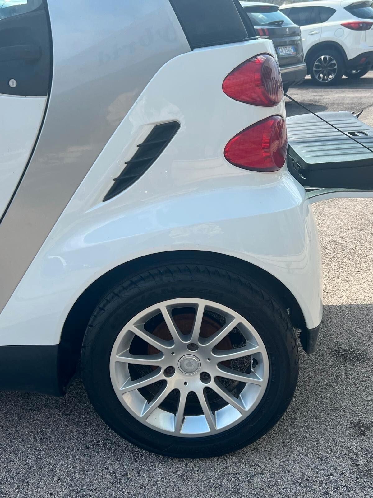 Smart ForTwo 1000 52 kW coupé passion