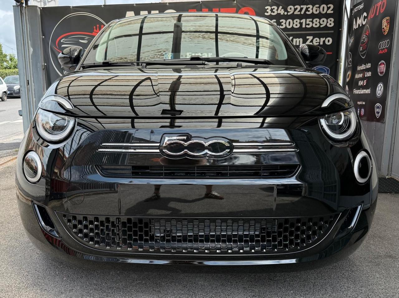 Fiat 500 Cabrio Hybrid La Prima
