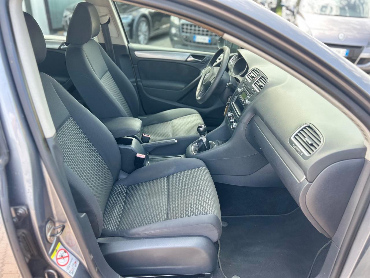 Volkswagen Golf 1.6 TDI DPF 5p. Highline