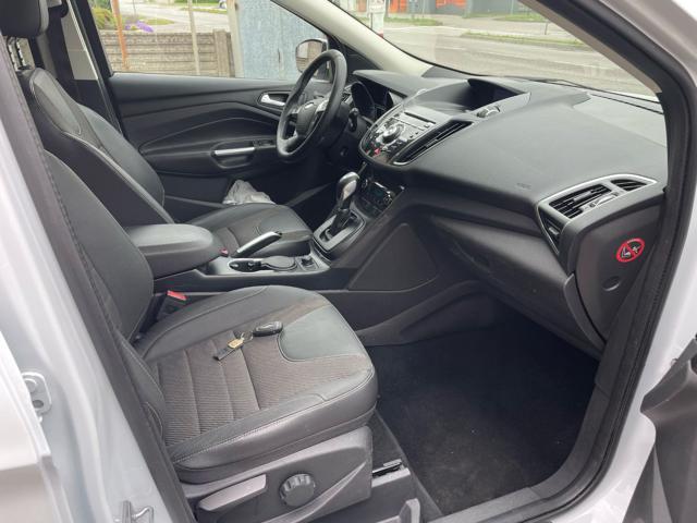 FORD Kuga 2.0 TDCI 150 CV S&S 4WD Powershift Titanium