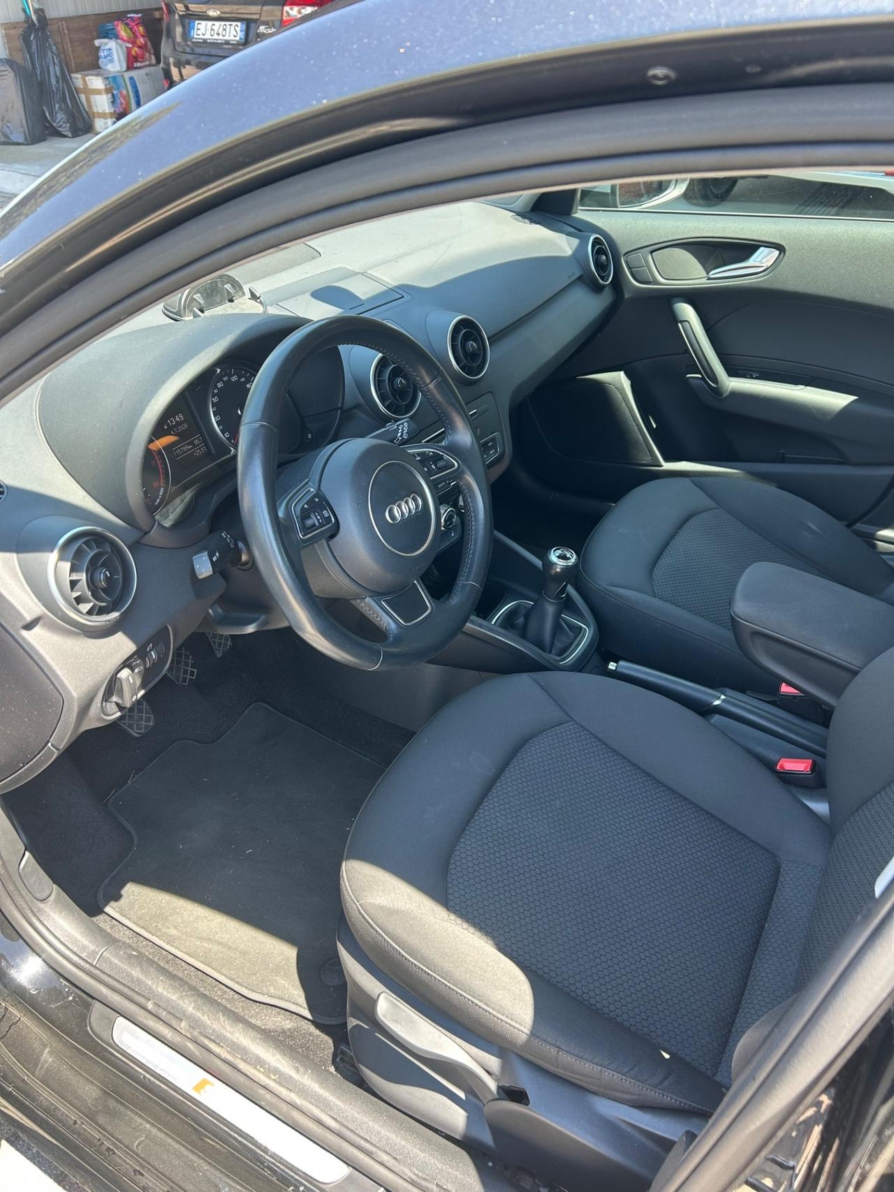 Audi A1 1.0 TFSI ultra Sport S-line
