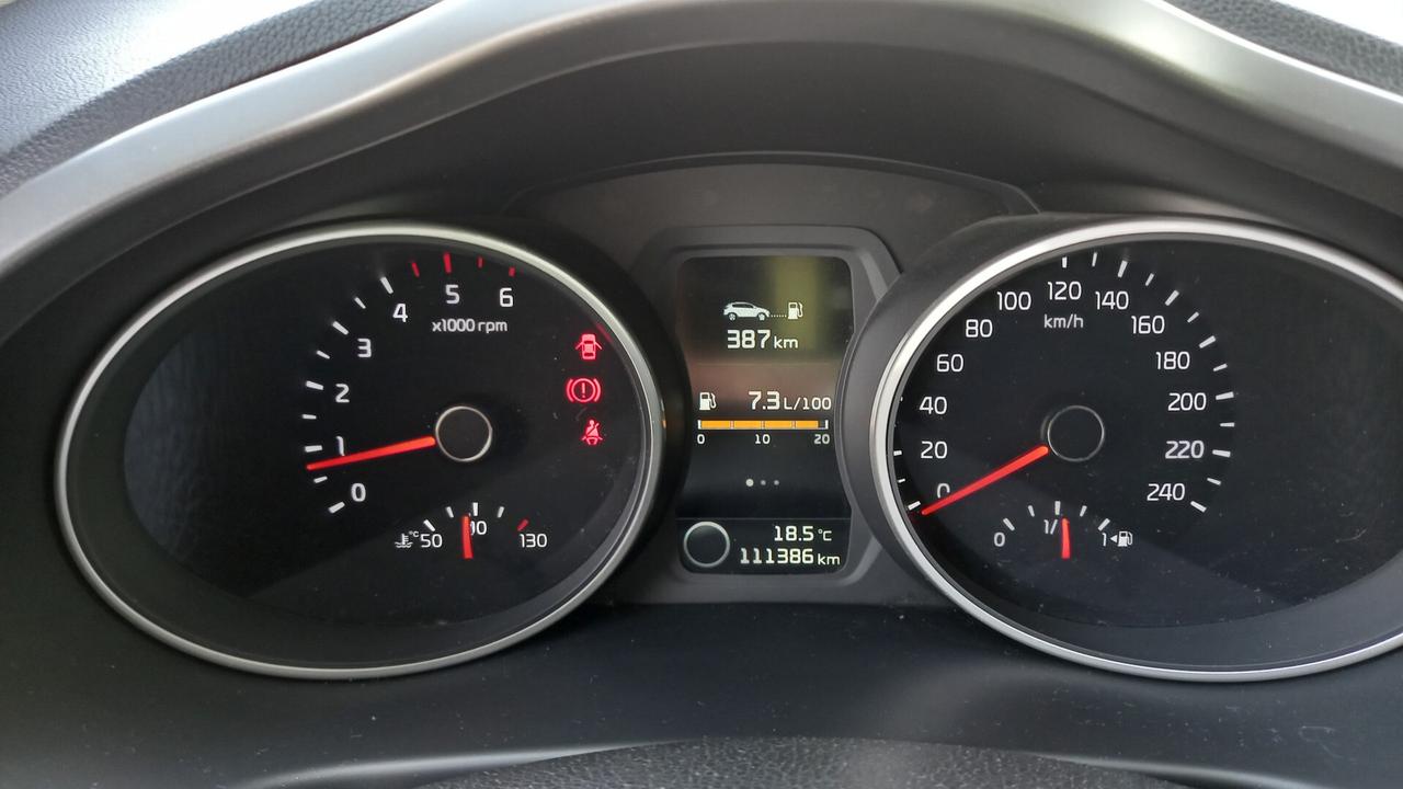 Kia Sportage 2.0 CRDI AWD Pure Rebel