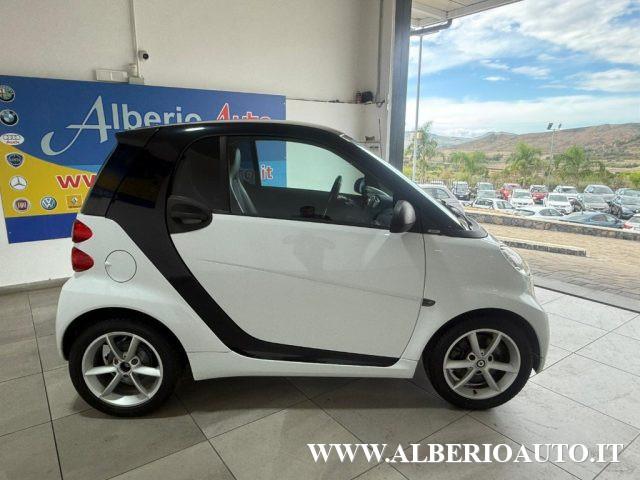 SMART ForTwo 1000 52 kW MHD coupé passion
