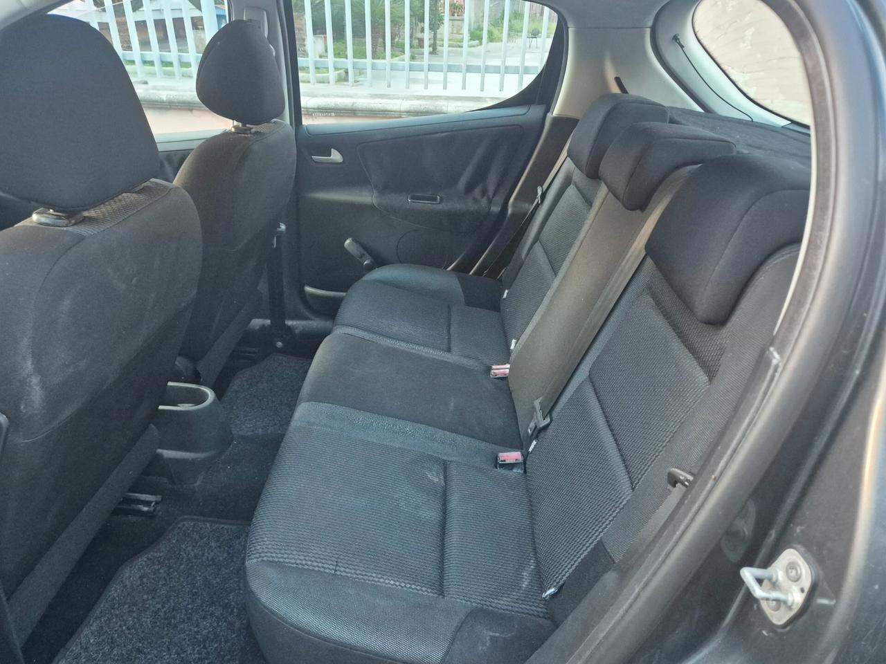 Peugeot 207 1.4 DIESEL PERFETTA E FULL 2011