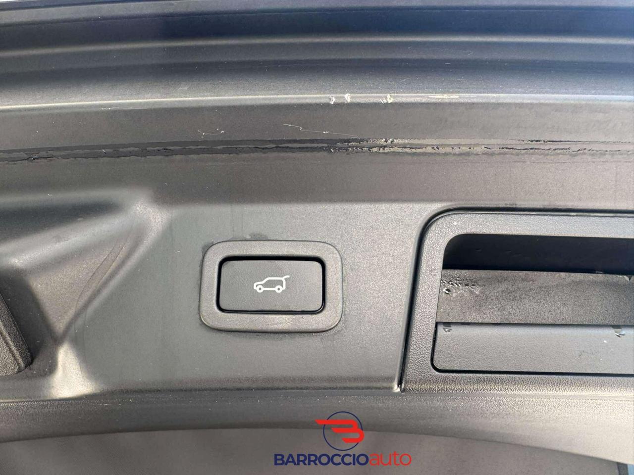 Land RR Velar 2.0D 240 CV R-Dynamic-2020