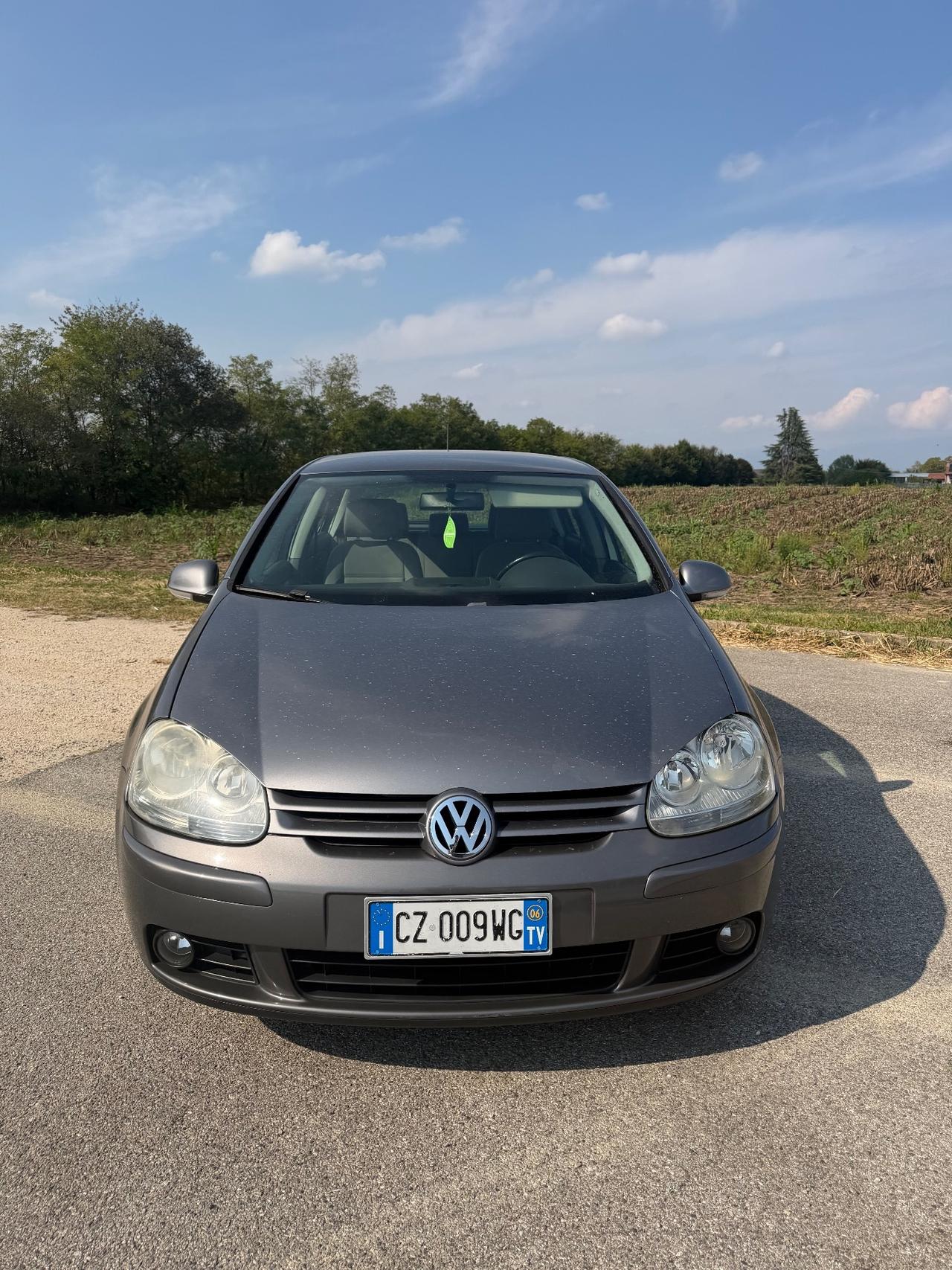 Volkswagen Golf 2.0 16V TDI 5p. Sportline