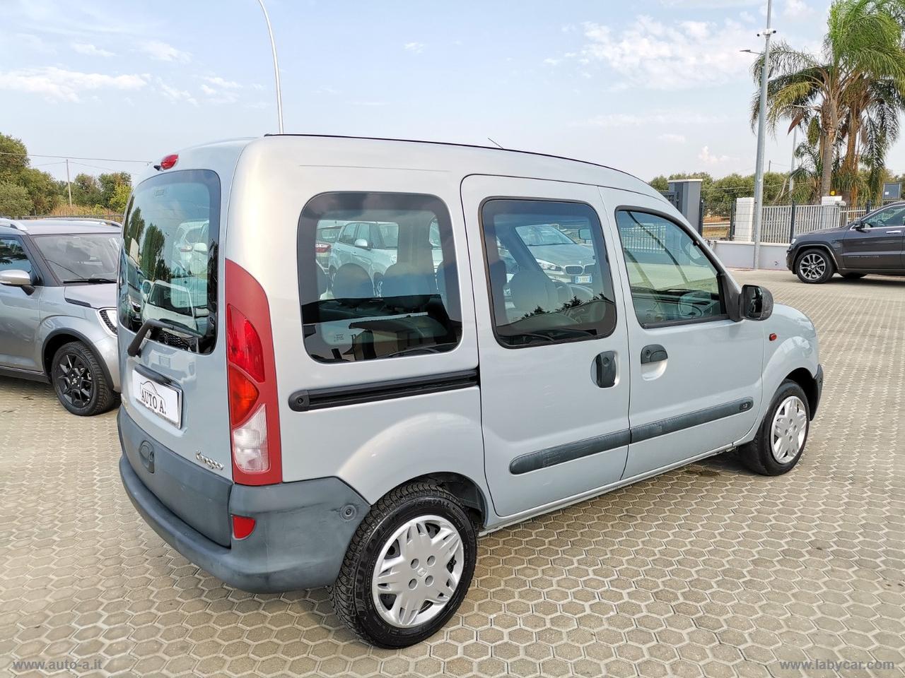 RENAULT Kangoo 1.2 RXE