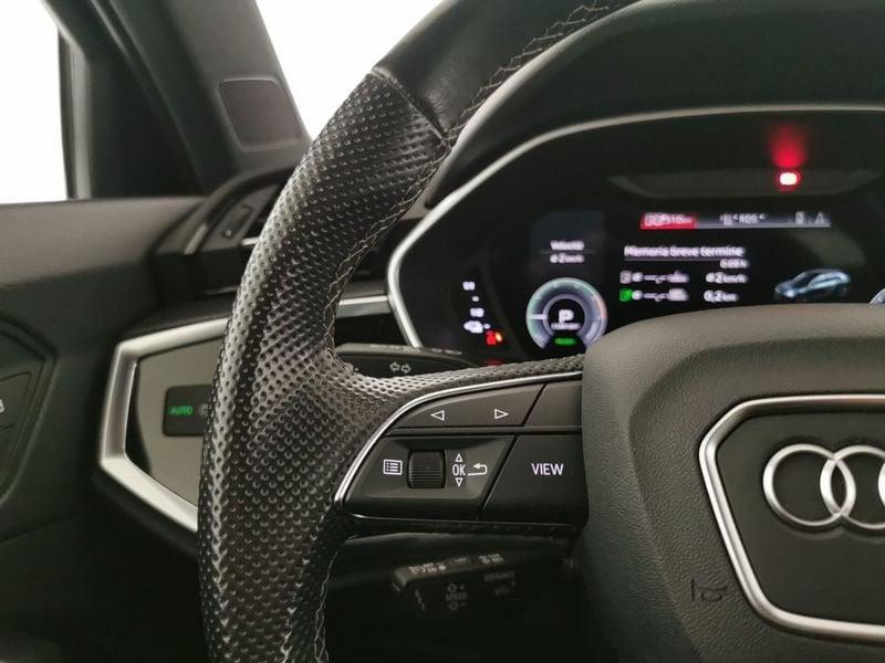 Audi Q3 45 1.4 tfsi e S Line Edition s-tronic