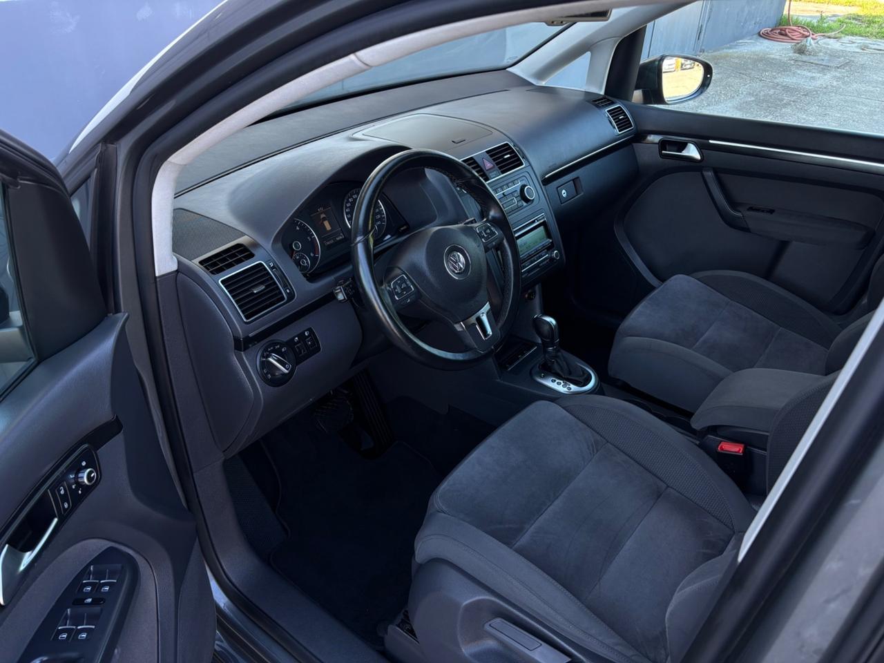 Volkswagen Touran 2.0 TDI 140 CV DSG Highline