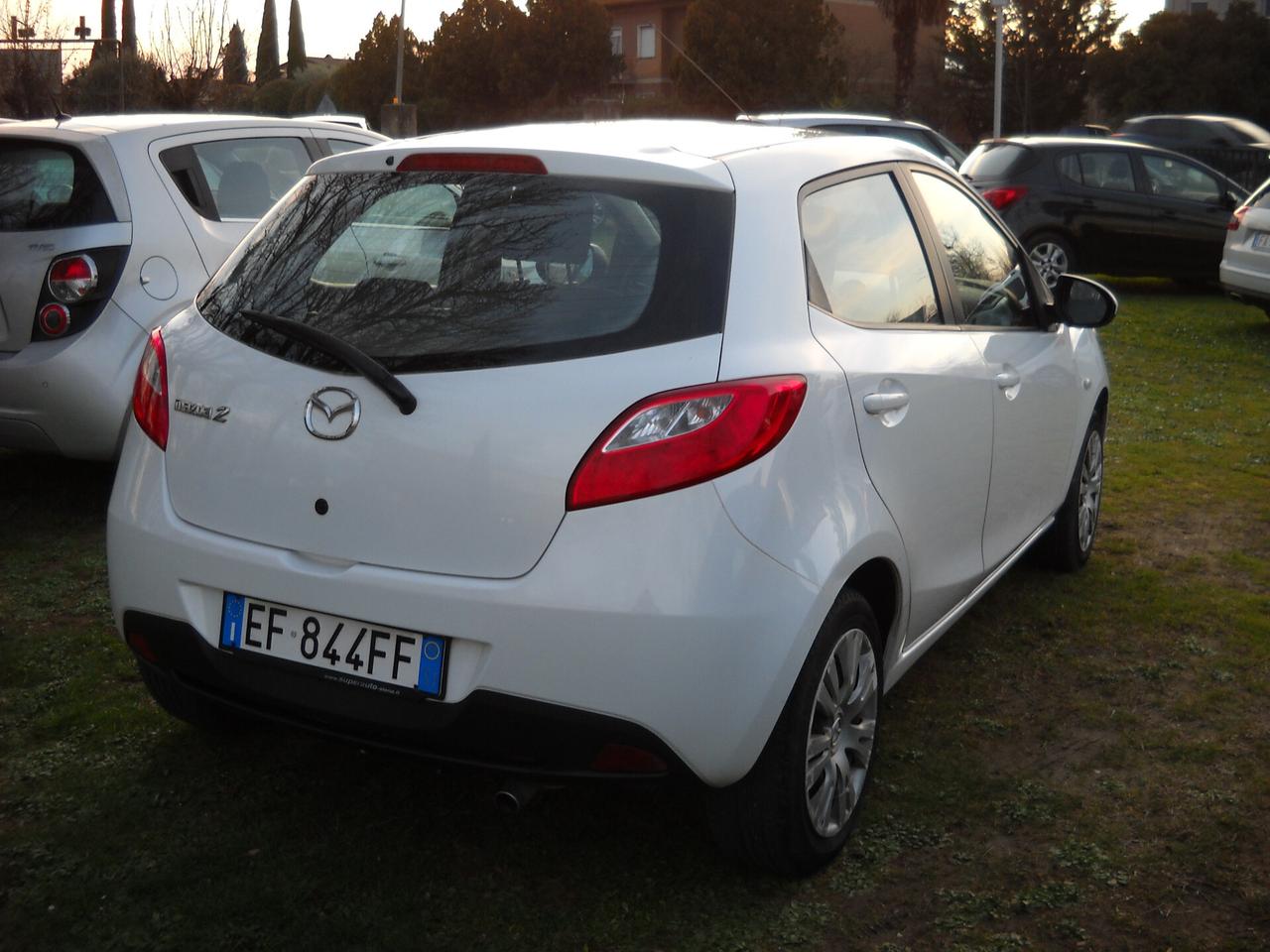 Mazda 2 Mazda2 1.3 16V 75CV 5p. Play GPL