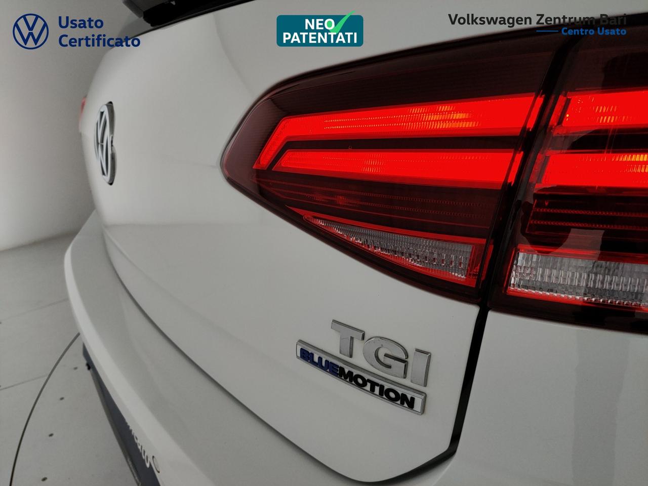 Volkswagen Golf 5p 1.5 tgi business 130cv dsg