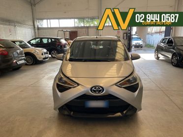 Toyota Aygo Connect 1.0 VVT-i 72CV 5 porte x-business MMT