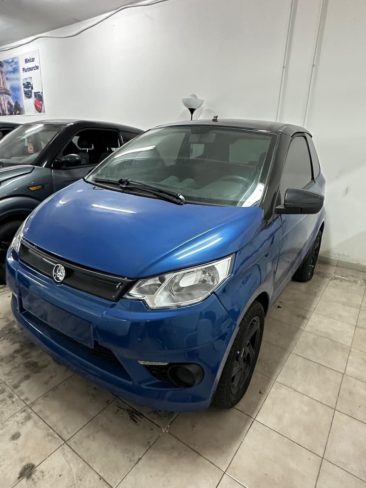 Aixam sensation blu 2019 25000 km sport
