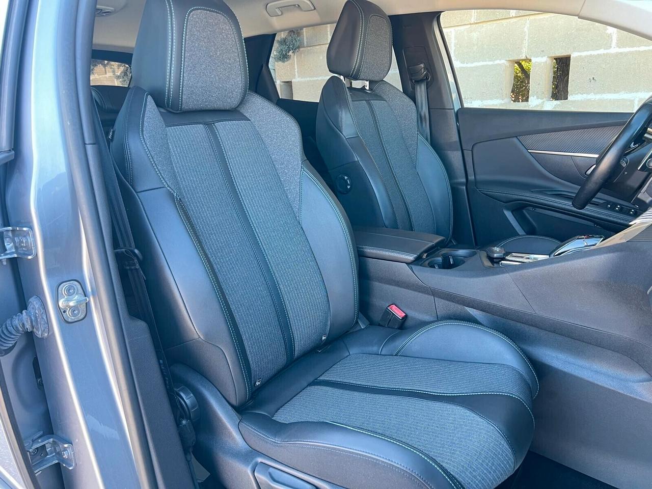 Peugeot 3008 1.5 HDi 130 EAT8 Allure Pack