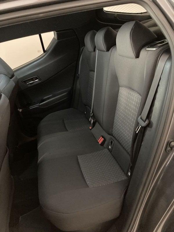 Toyota C-HR 1.8 HV E-CVT Trend