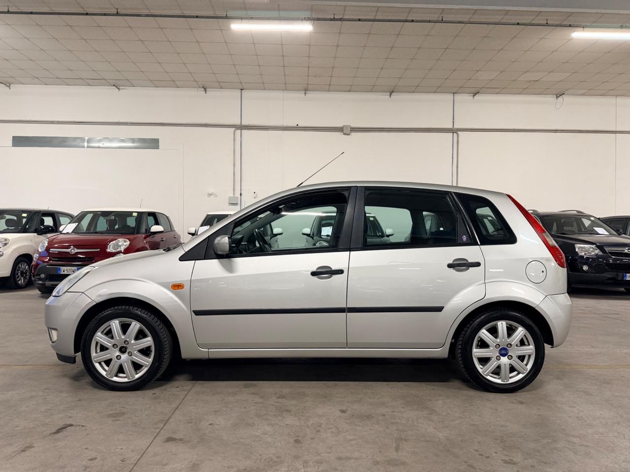Ford Fiesta 1.4 TDCi 5p. Ghia