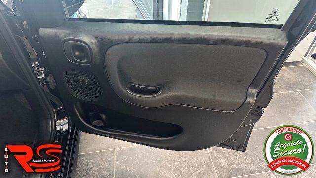 FIAT Panda 1.0 FireFly S&S Hybrid Pandina