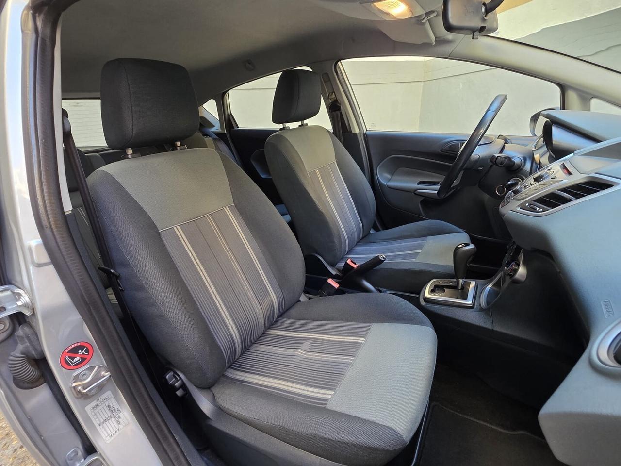 FORD FIESTA 1.4 AUTOMATICA