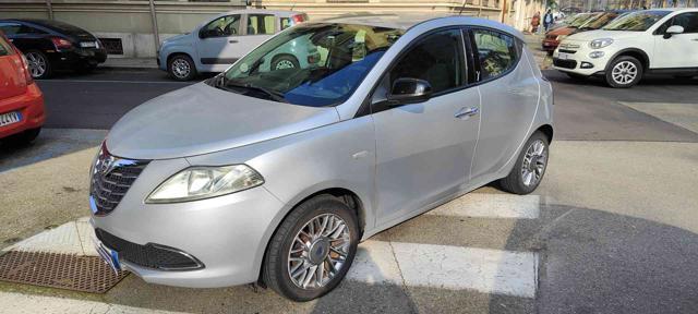 LANCIA Ypsilon 1.2 69 CV 5 porte S&S Gold