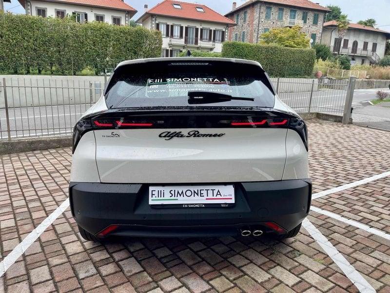 Alfa Romeo Junior 1.2 136 CV Hybrid eDCT6 - AZIENDALE