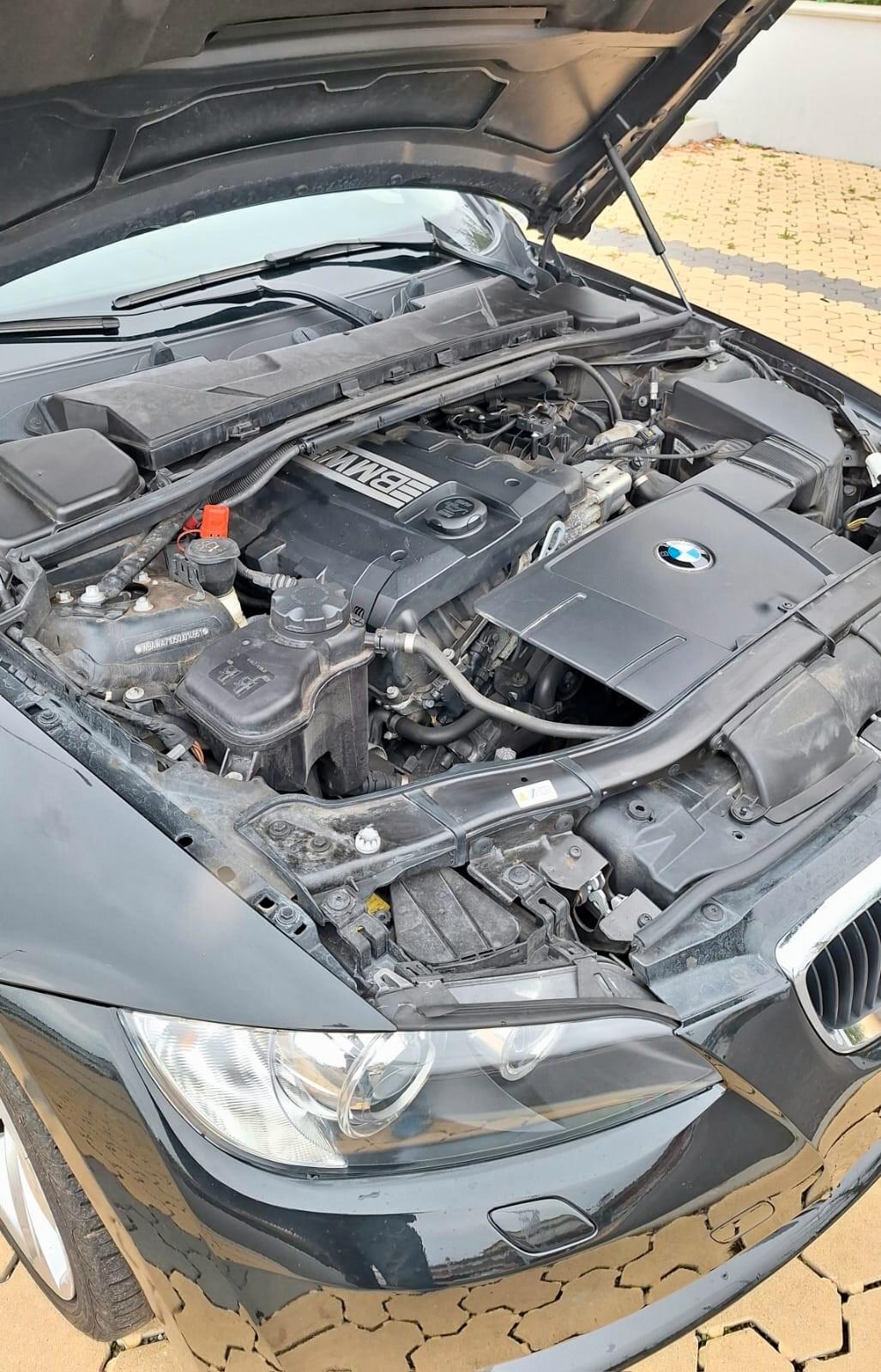 BMW 320i COUPè - 66.000km - PARI AL NUOVO