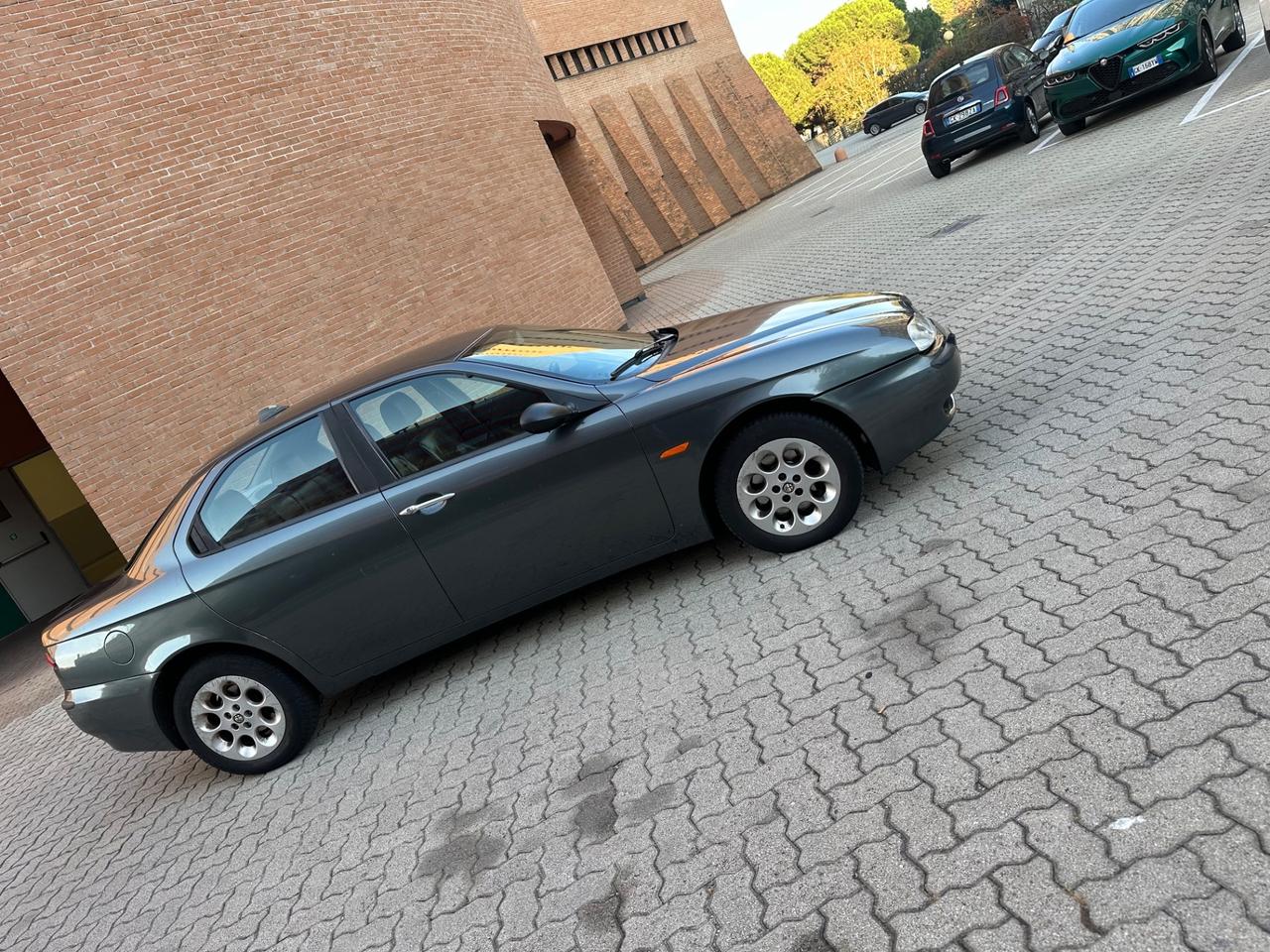 Alfa Romeo 156 1.6i 16V Twin Spark cat Progression