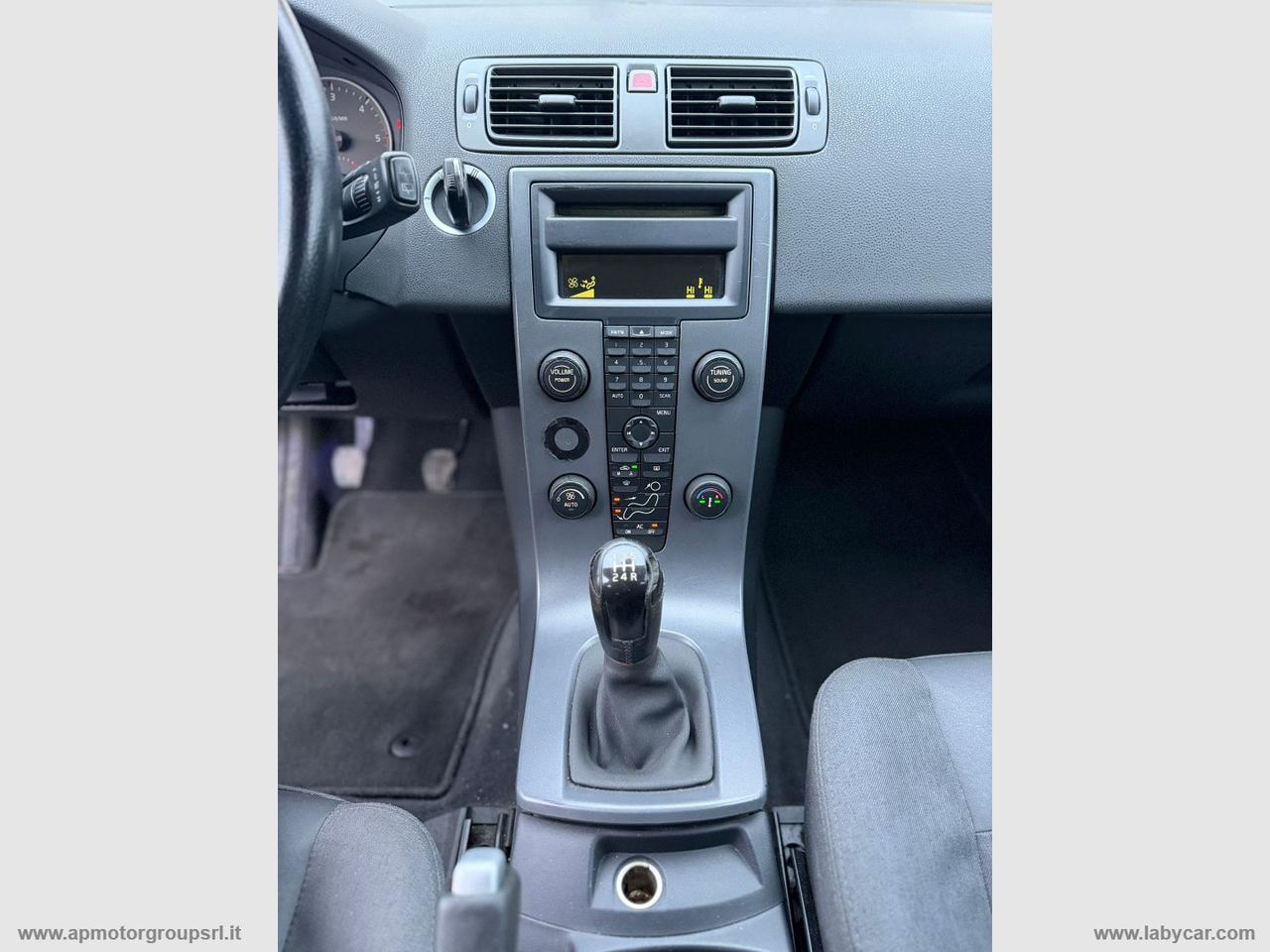 VOLVO V50 1.6 CAT Summum