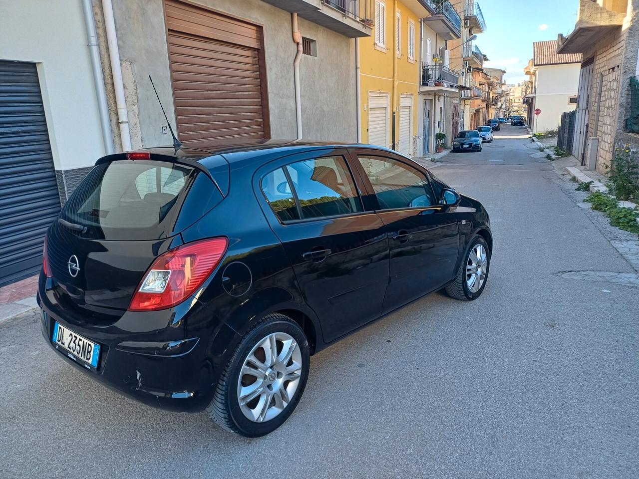 Opel Corsa 1.3 CDTI 90CV 5 porte Enjoy
