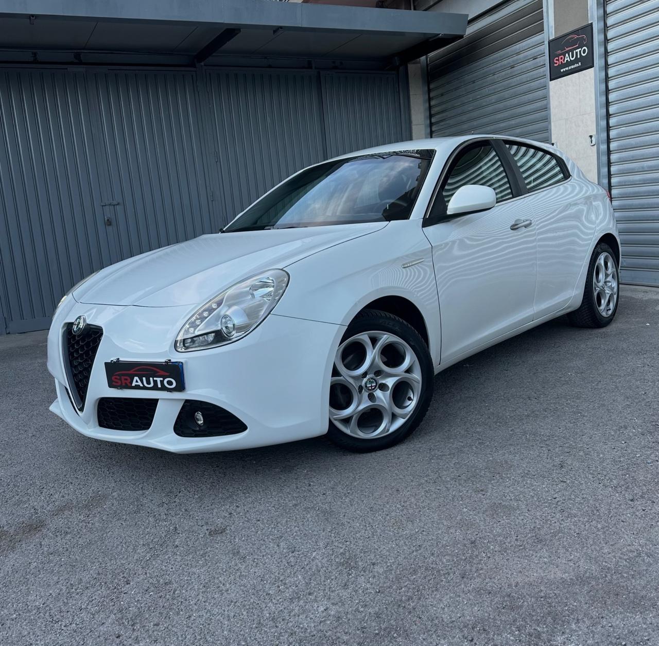 Alfa Romeo Giulietta 1.6 JTDm-2 105cv Distinctive