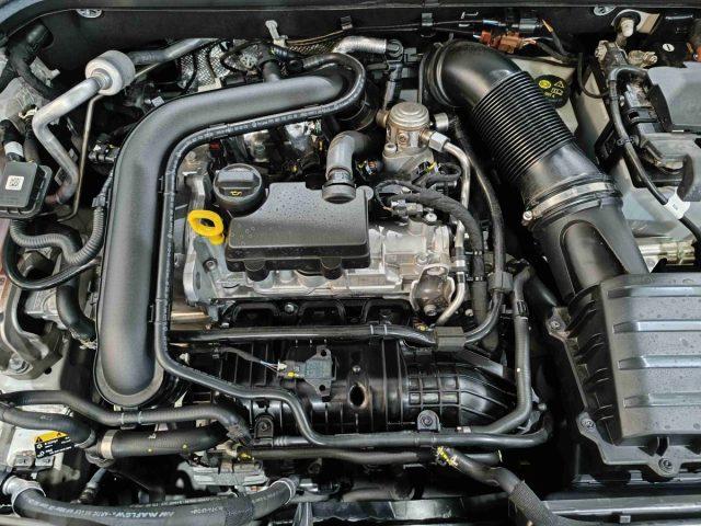 SKODA Kamiq 1.0 TSI Ambition