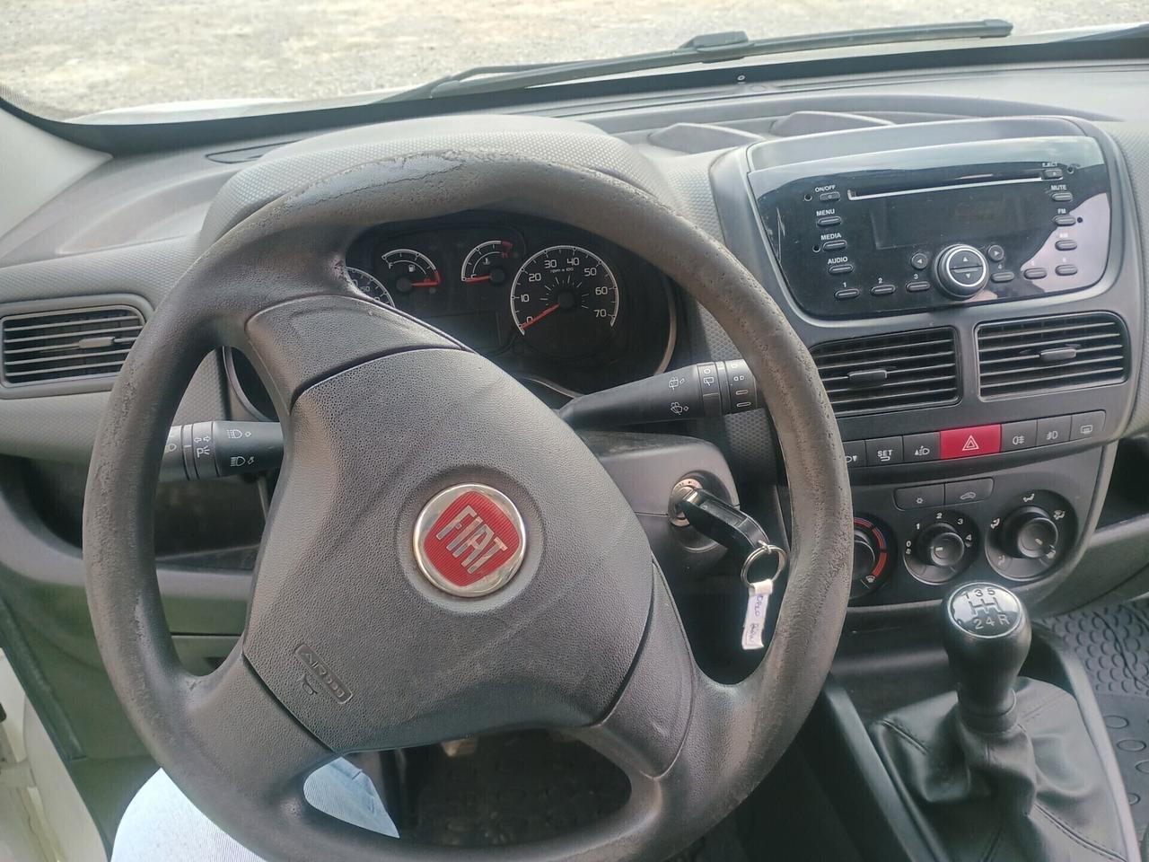 FIAT DOBLO 1.3 DIESEL NEOPATENTATI