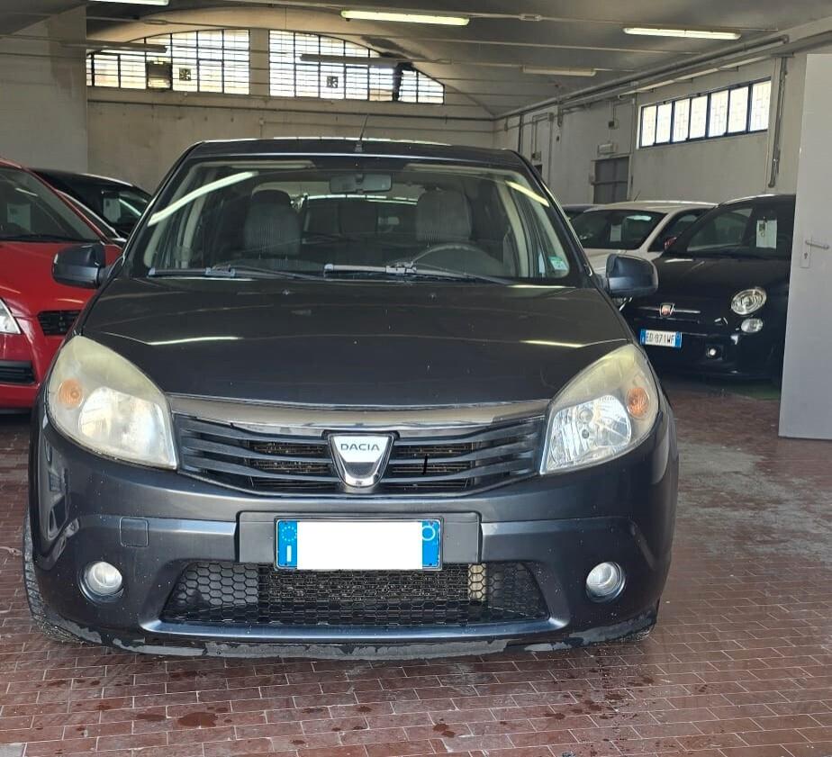 Dacia Sandero 1.4 8V GPL Lauréate