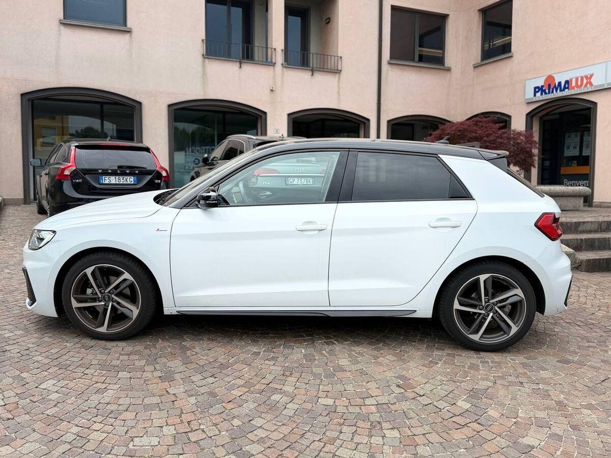 Audi A1 30 1.0 tfsi S line edition 116cv