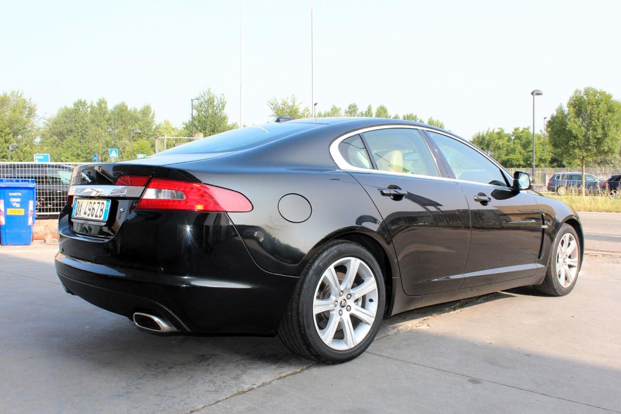 Jaguar XF 3.0 DS V6 Premium Luxury