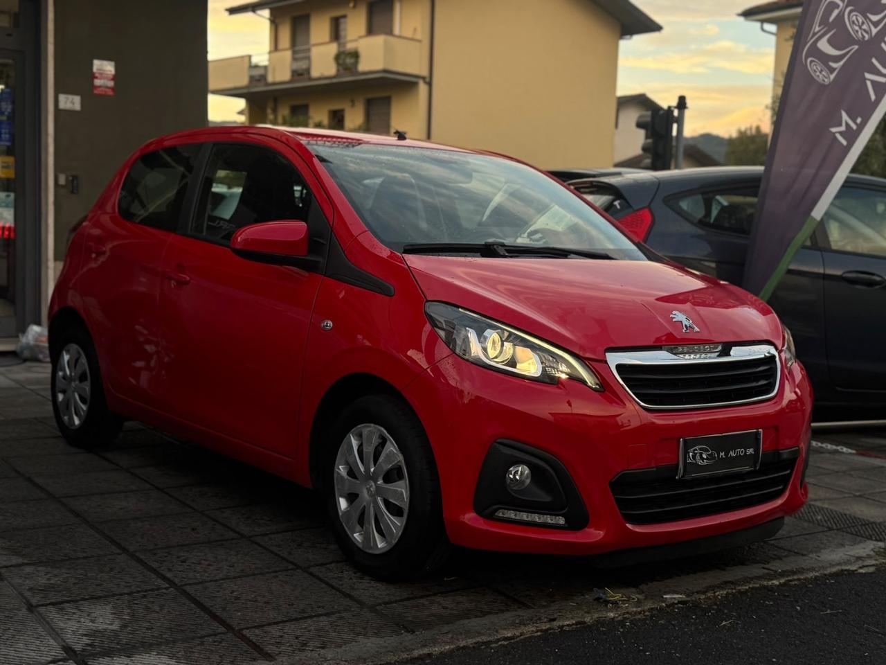 Peugeot 108 VTi 69 5 porte Allure TOP!