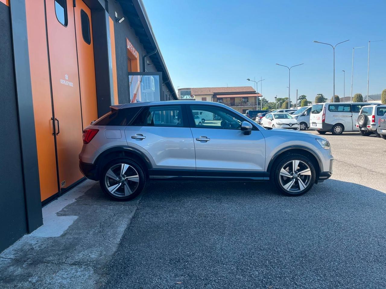 Audi Q2 30 TDI Business