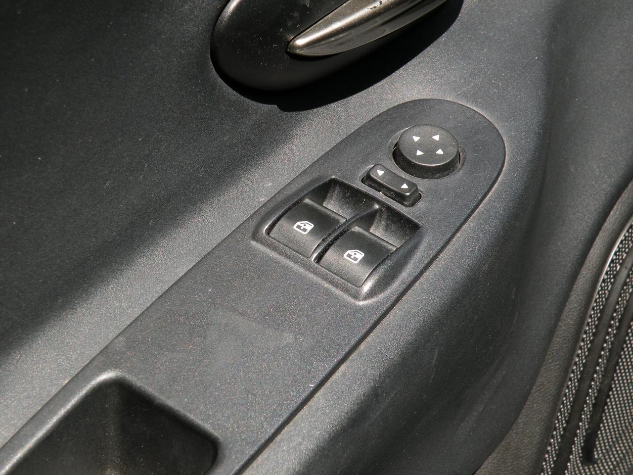 LANCIA YPSILON 1.2 69CV 2016