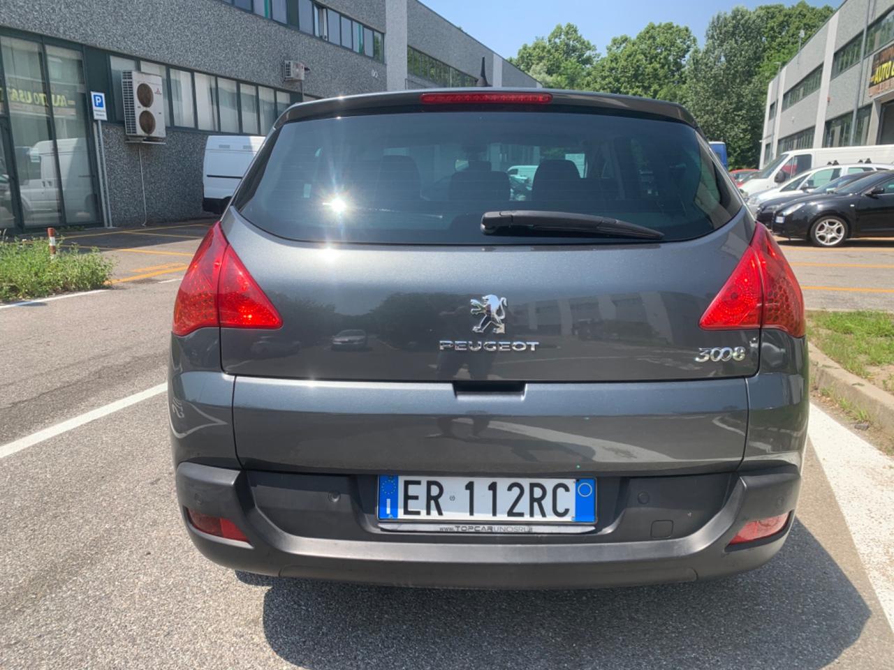 Peugeot 3008 1.6 HDi 115CV Business