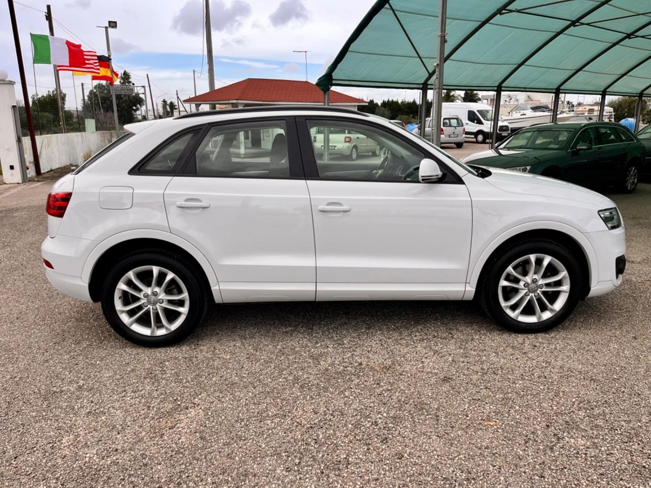 Audi Q3 2.0 TDI quattro Business