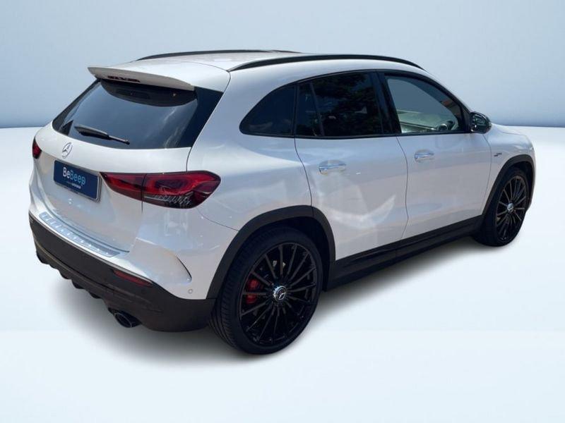 Mercedes-Benz GLA 35 AMG 4MATIC AUTO