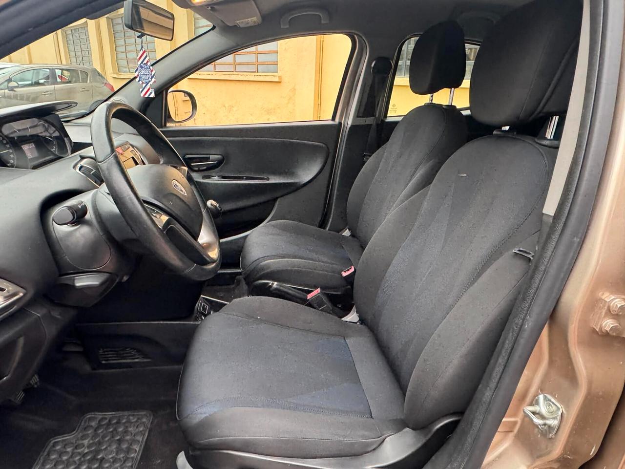 Lancia Ypsilon 1.2 Benzina Anno 2018 69 CV