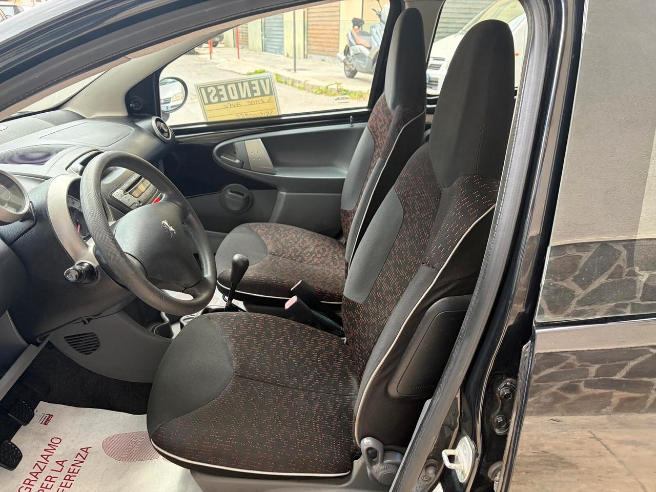 Peugeot 107 1.0 68CV 5p. Sweet Years NUOVISSIMA