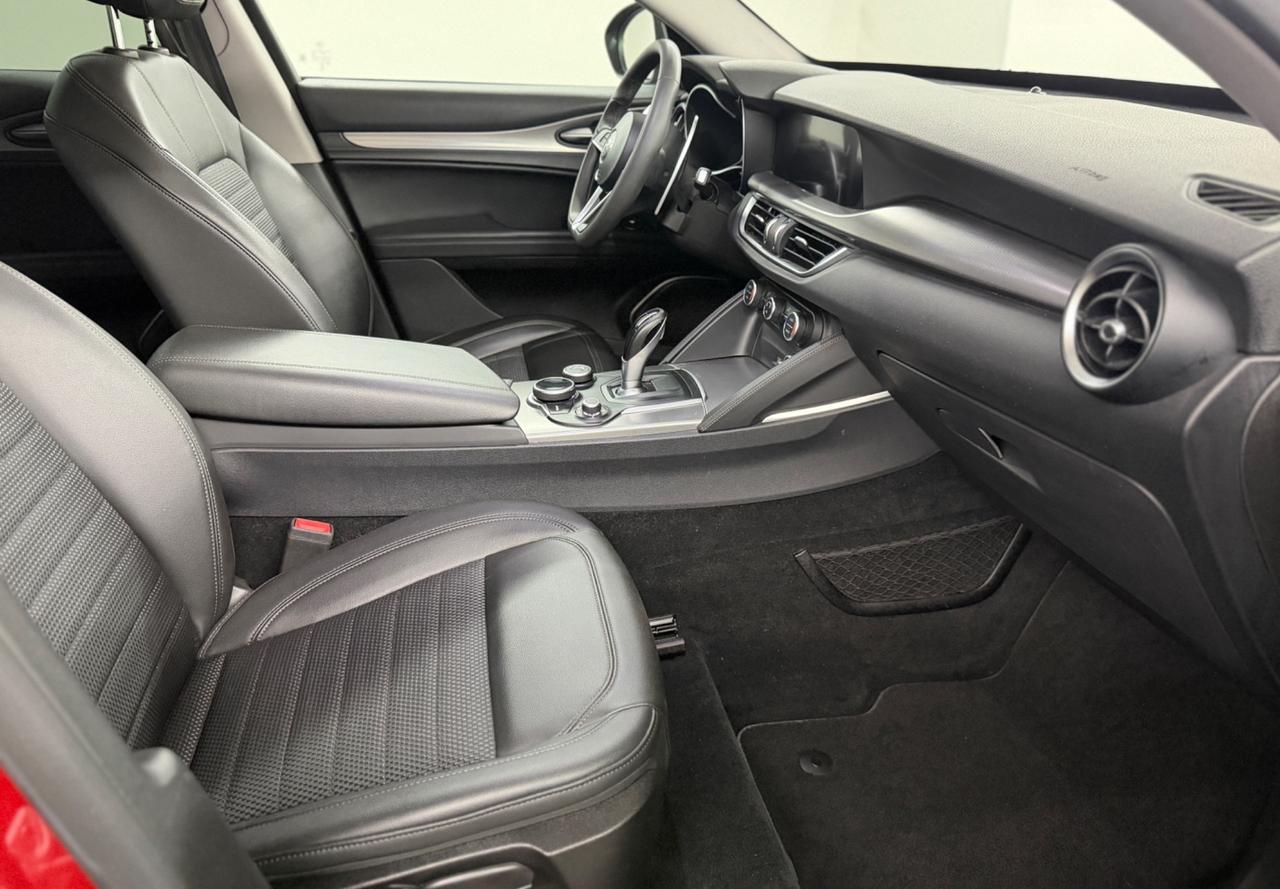 ALFA ROMEO STELVIO (anno 2018)