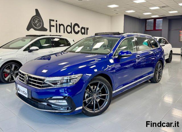 VOLKSWAGEN Passat Variant 2.0 TDI EVO DSG R-Line "Full Optional"