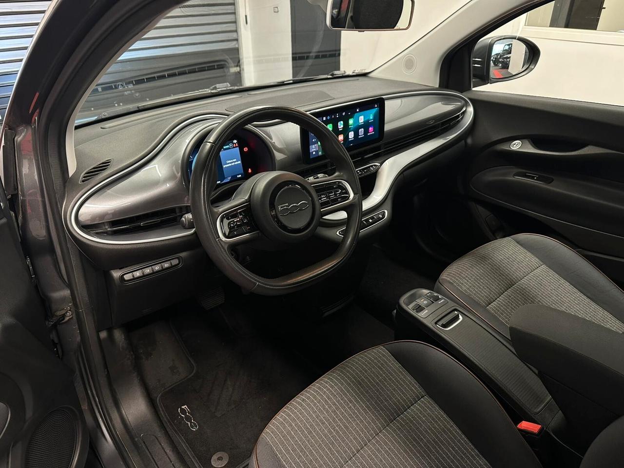 Fiat 500 500e Berlina 42 kWh Icon