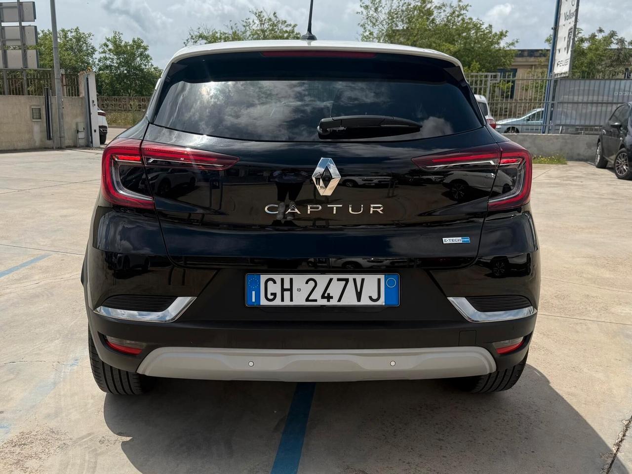 RENAULT CAPTUR RIVE GAUCHE 1.6 HYBRID 145CV CAMBIO AUTOMATICO