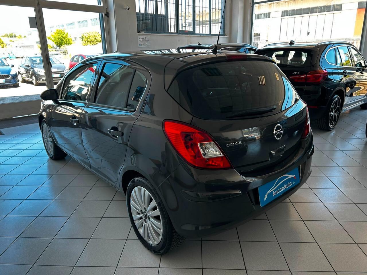 Opel Corsa 1.2 GPL X NEOPATENTATI 2015
