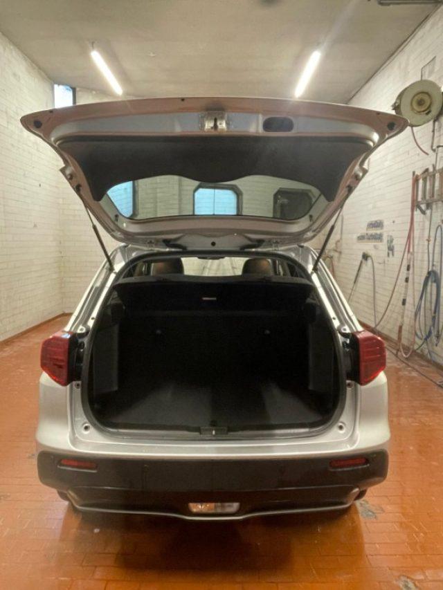 SUZUKI Vitara 1.5 140V Hybrid A/T 4WD AllGrip Starview