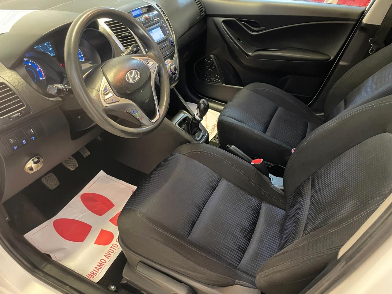 Hyundai iX20 5P 1.4 CRDI 90 CV Full TAGLIAND GARANZIA